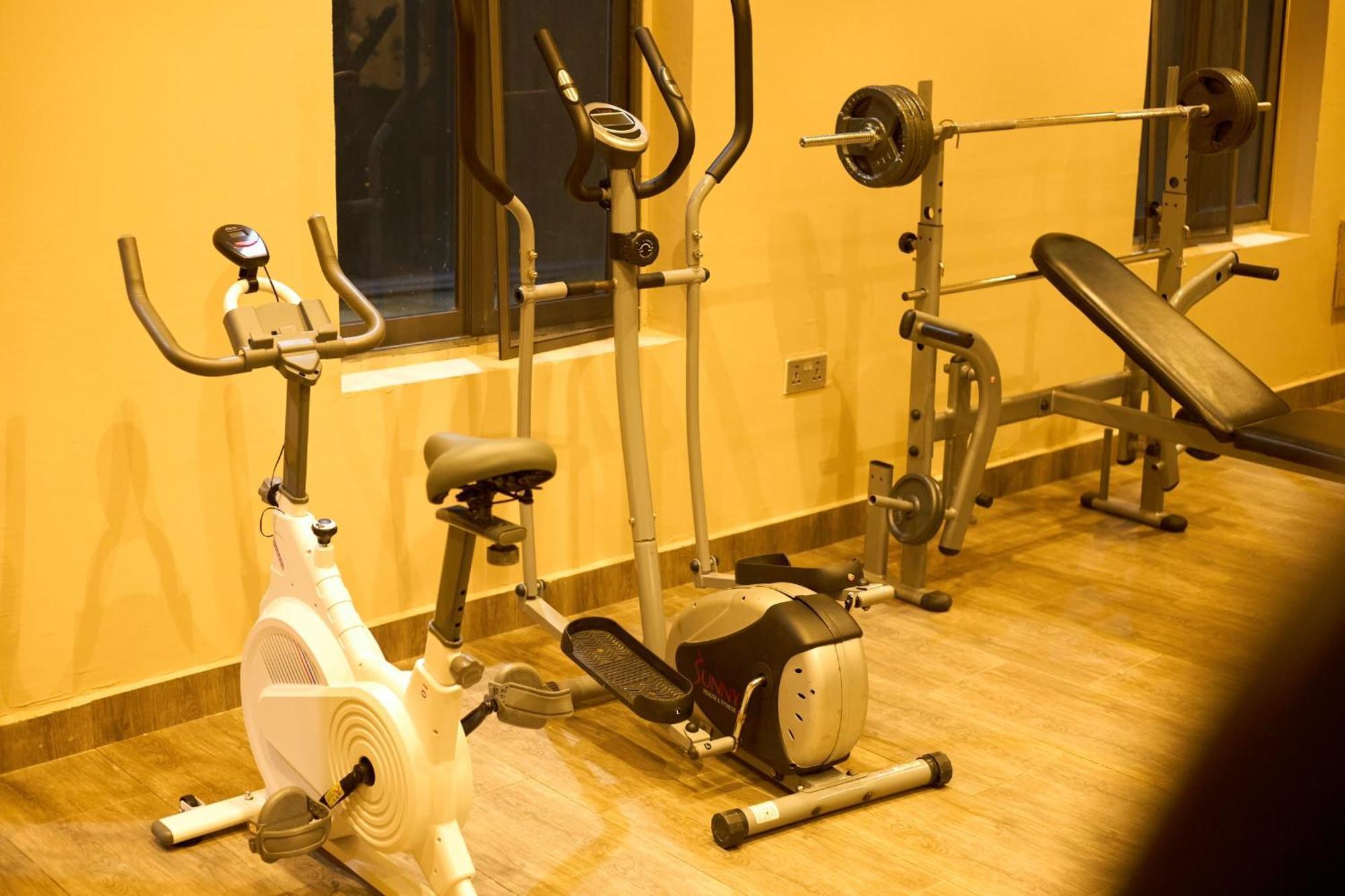 Aiden Homes And Apartments Hotel Koforidua Extérieur photo