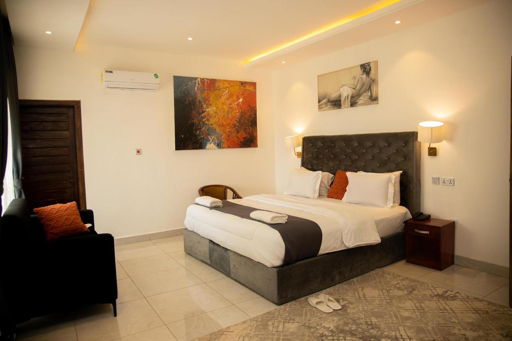 Aiden Homes And Apartments Hotel Koforidua Extérieur photo