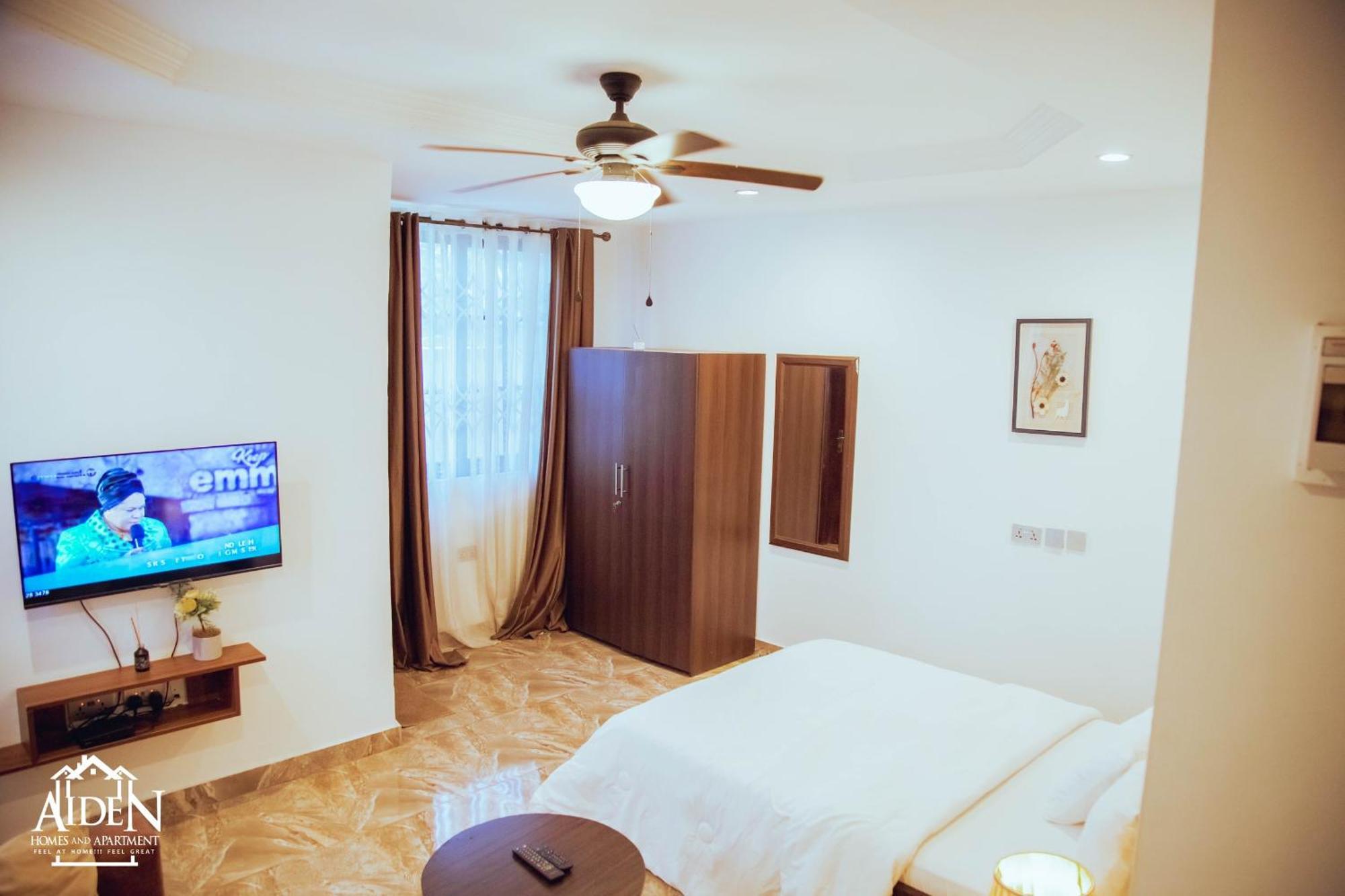 Aiden Homes And Apartments Hotel Koforidua Extérieur photo